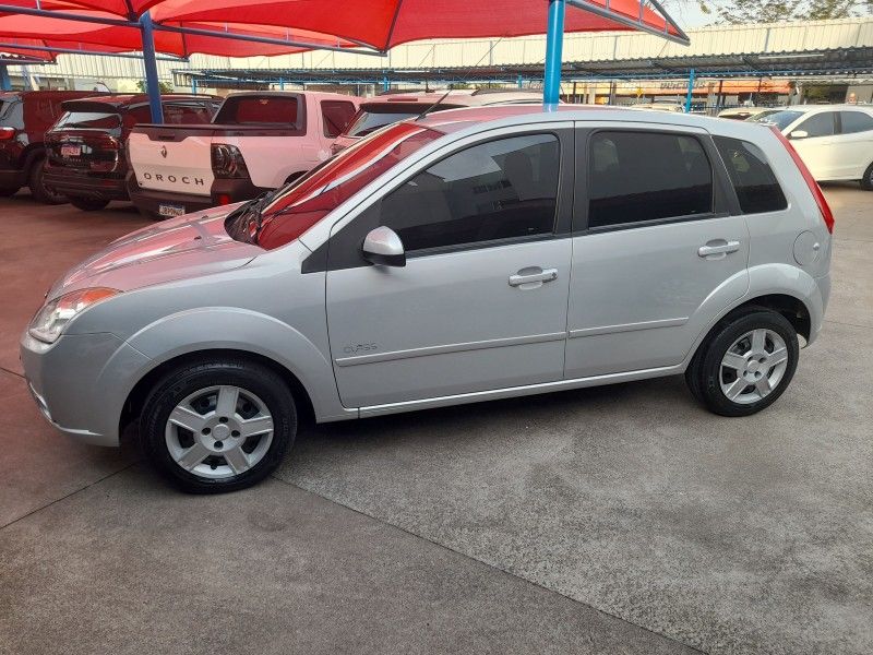 Ford FIESTA CLASS 1.0 8V 2010 FERREIRA VEÍCULOS VENÂNCIO AIRES / Carros no Vale