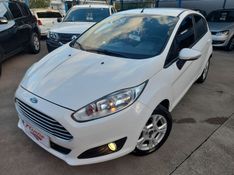 Ford FIESTA SE 1.6 2014 FERREIRA VEÍCULOS VENÂNCIO AIRES / Carros no Vale