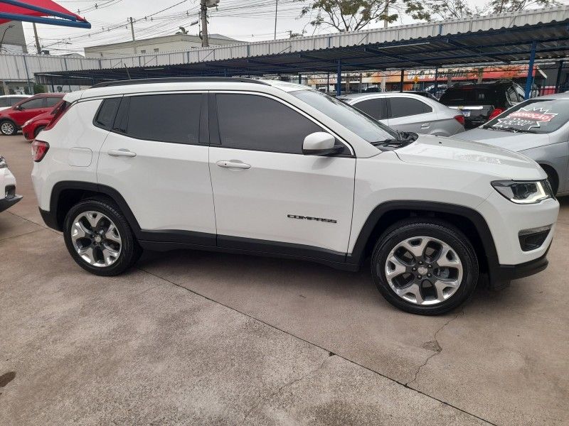 Jeep COMPASS LONGITUDE 2.0 2019 FERREIRA VEÍCULOS VENÂNCIO AIRES / Carros no Vale