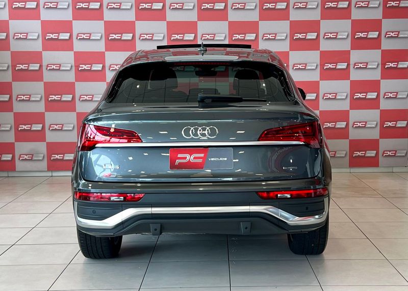 Audi Q5 S-Line 2.0 TFSI Quattro S-tronic 2021/2021 PC VEÍCULOS SANTA CRUZ DO SUL / Carros no Vale