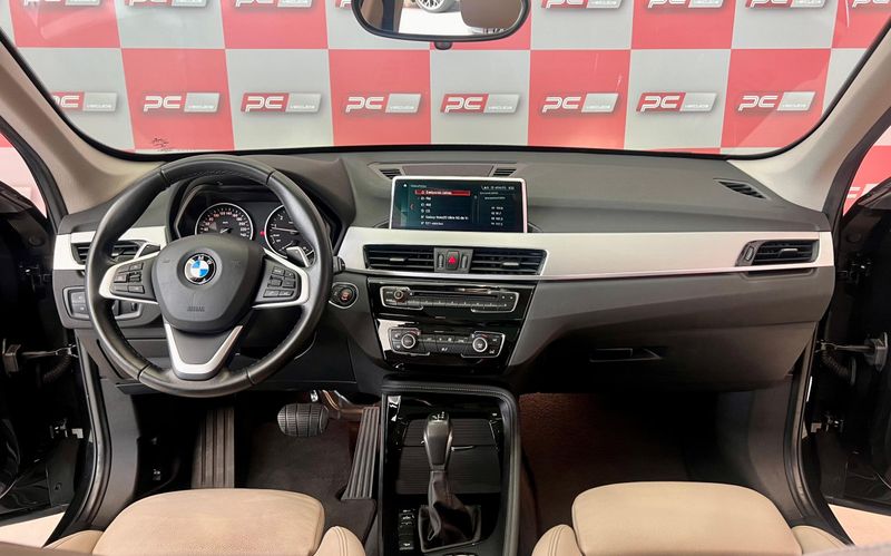 BMW X1 XDRIVE 25i Sport 2.0/ 2018/2018 PC VEÍCULOS SANTA CRUZ DO SUL / Carros no Vale