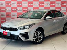 KIA Cerato EX 2.0 16V 2021/2022 PC VEÍCULOS SANTA CRUZ DO SUL / Carros no Vale