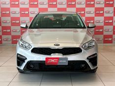 KIA Cerato EX 2.0 16V 2021/2022 PC VEÍCULOS SANTA CRUZ DO SUL / Carros no Vale