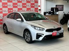 KIA Cerato EX 2.0 16V 2021/2022 PC VEÍCULOS SANTA CRUZ DO SUL / Carros no Vale