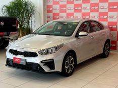 KIA Cerato EX 2.0 16V 2021/2022 PC VEÍCULOS SANTA CRUZ DO SUL / Carros no Vale