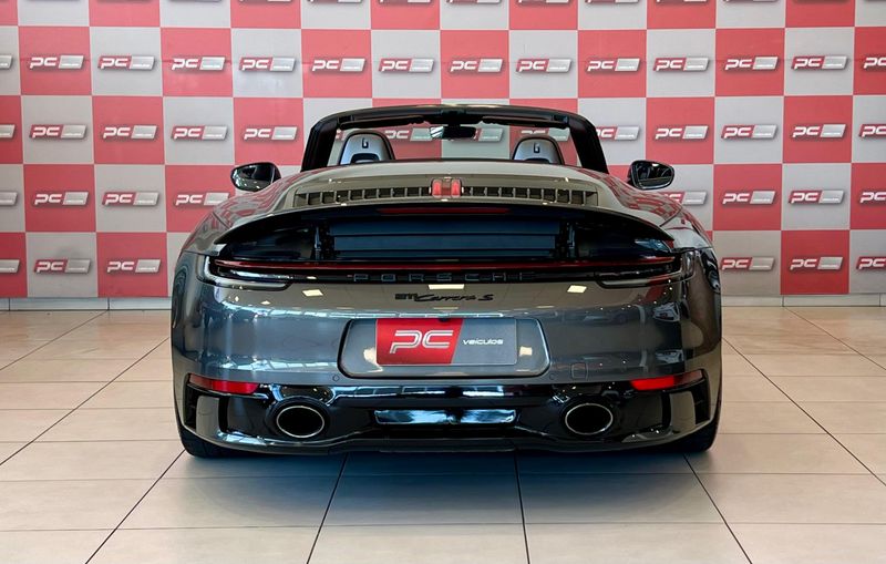 Porsche 911 Carrera S Cabriolet 3.0 (991/992) 2020/2021 PC VEÍCULOS SANTA CRUZ DO SUL / Carros no Vale