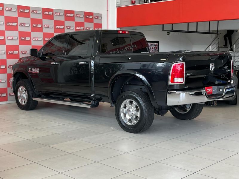 RAM 2500 LARAMIE 6.7 TDI CD 4×4 2018/2018 PC VEÍCULOS SANTA CRUZ DO SUL / Carros no Vale