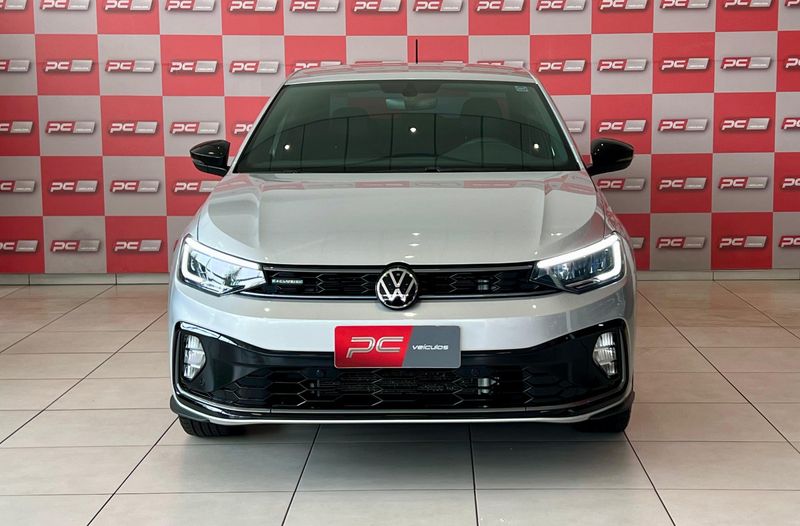 VOLKSWAGEN VIRTUS Exclusive 250TSI 1.4 16V 2023/2024 PC VEÍCULOS SANTA CRUZ DO SUL / Carros no Vale