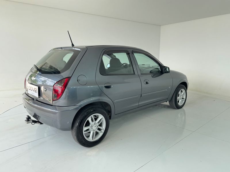 Chevrolet Celta 1.0l Lt 2011/2012 COVEL VEICULOS ENCANTADO / Carros no Vale