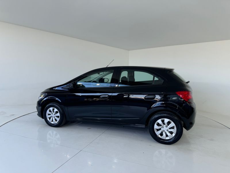 Chevrolet Onix Hatch Joy 1.0 8v Mec 2019/2019 COVEL VEICULOS ENCANTADO / Carros no Vale