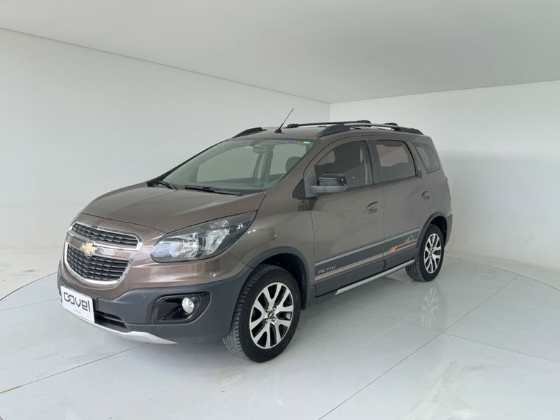 Chevrolet Spin 1.8 Activ 8v 2015/2016 COVEL VEICULOS ENCANTADO / Carros no Vale