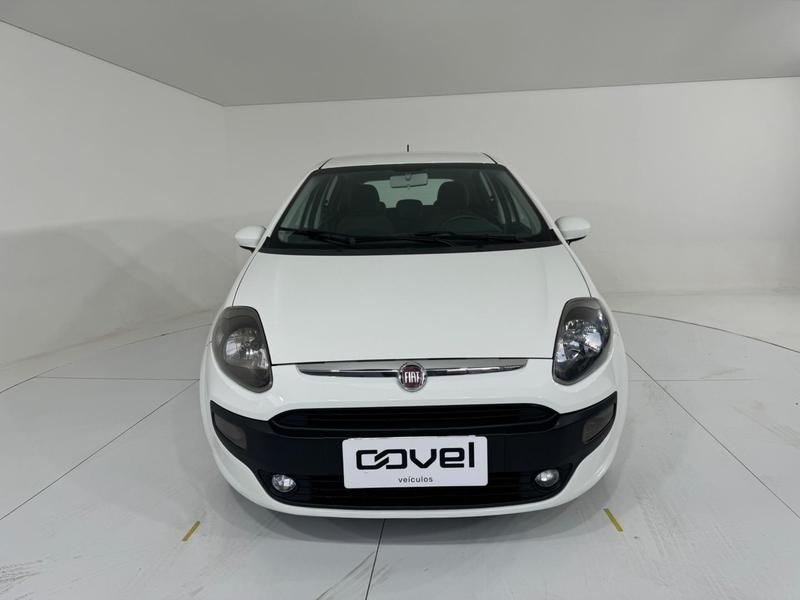 Fiat Punto Attractive 2012/2013 COVEL VEICULOS ENCANTADO / Carros no Vale