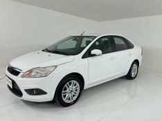 Ford Focus Sedan 2.0 16v 2013/2013 COVEL VEICULOS ENCANTADO / Carros no Vale