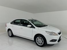 Ford Focus Sedan 2.0 16v 2013/2013 COVEL VEICULOS ENCANTADO / Carros no Vale