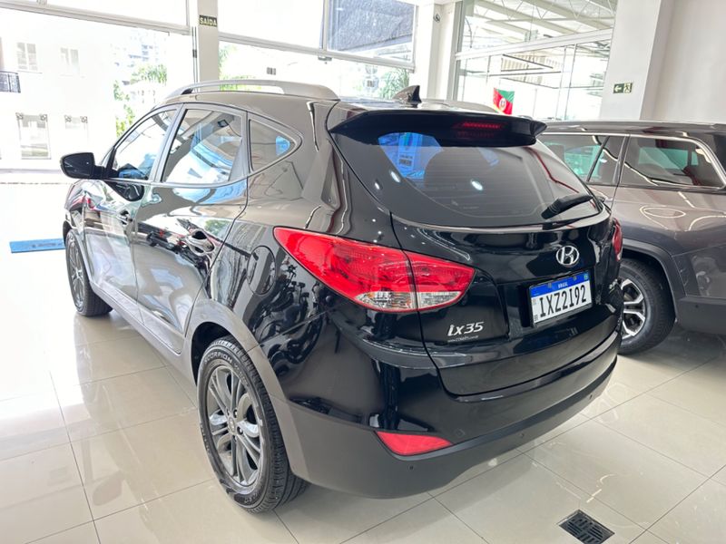 Hyundai Ix35 Gl 2.0 16v 2wd 2017/2018 COVEL VEICULOS ENCANTADO / Carros no Vale