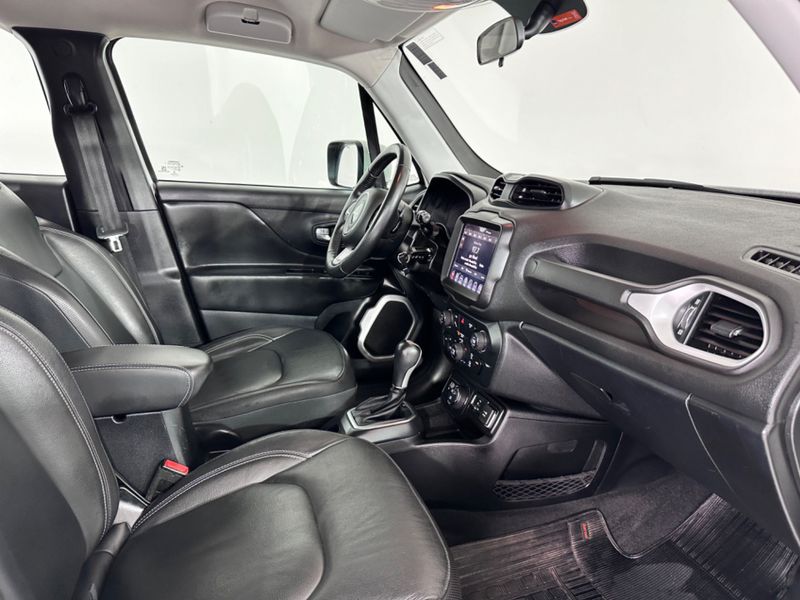 Jeep Renegade Longitude 2.0 Tb 4×4 2019/2019 COVEL VEICULOS ENCANTADO / Carros no Vale