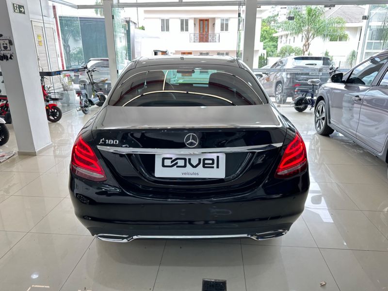 Mercedes-benz C-180 Cgi Avant 1.61.6 Flextb 16v 2016/2016 COVEL VEICULOS ENCANTADO / Carros no Vale