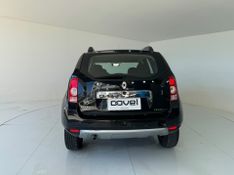 Renault Duster Dynamique 2.0 16v Hi 2013/2014 COVEL VEICULOS ENCANTADO / Carros no Vale