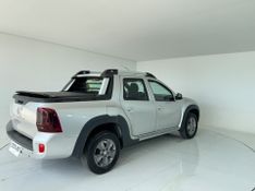 Renault Duster Oroch Dyna 1.6 Hi 16v Mec 2018/2018 COVEL VEICULOS ENCANTADO / Carros no Vale