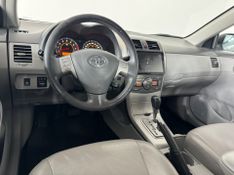 Toyota Corolla Xei 1.8 16v 2008/2009 COVEL VEICULOS ENCANTADO / Carros no Vale