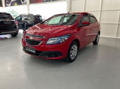 Chevrolet Onix 1.4 Lt 2013/2014 SIM AUTOMÓVEIS ROLANTE / Carros no Vale