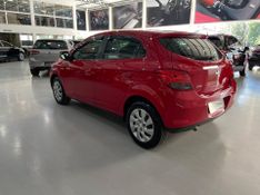 Chevrolet Onix 1.4 Lt 2013/2014 SIM AUTOMÓVEIS ROLANTE / Carros no Vale