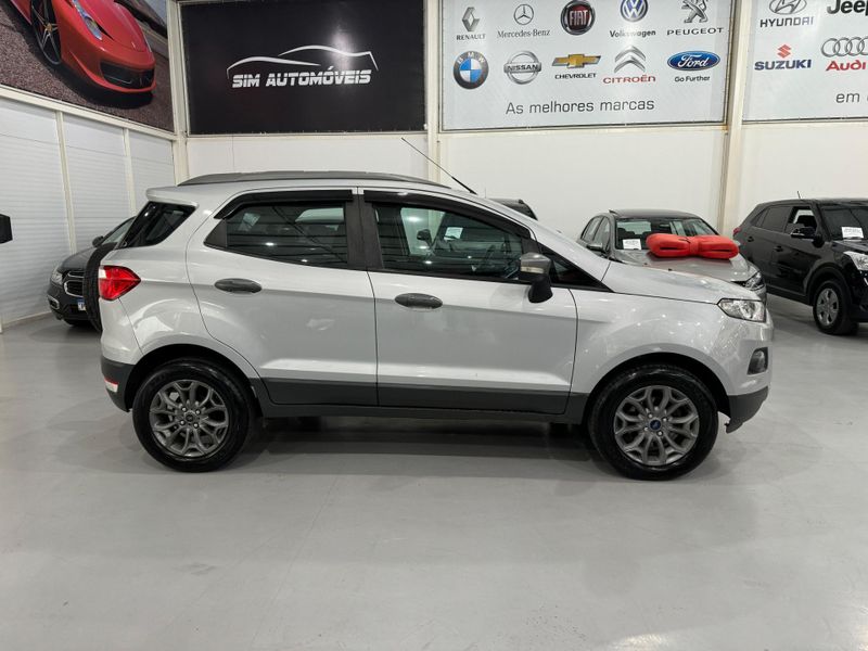 Ford Ecosport Freestyle 1.6 Mec. 2013/2013 SIM AUTOMÓVEIS ROLANTE / Carros no Vale