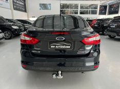 Ford Focus Sedan Titanium 2.0 Plus 16 V 2014/2015 SIM AUTOMÓVEIS ROLANTE / Carros no Vale