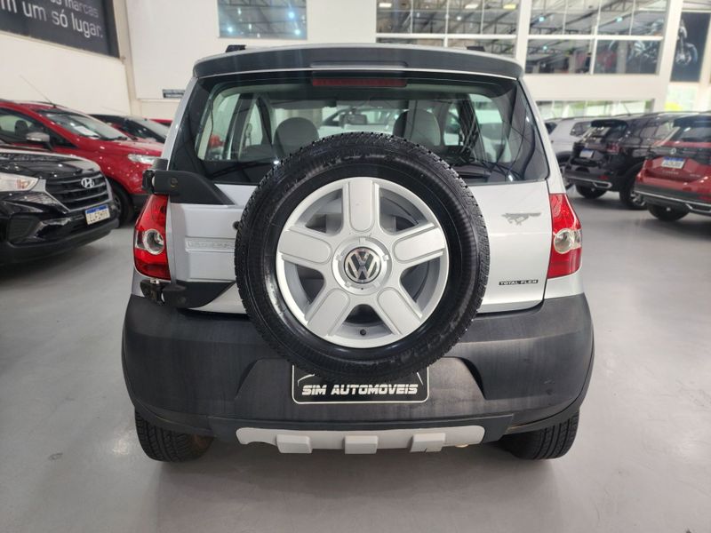 Volkswagen Crossfox 2005/2005 SIM AUTOMÓVEIS ROLANTE / Carros no Vale