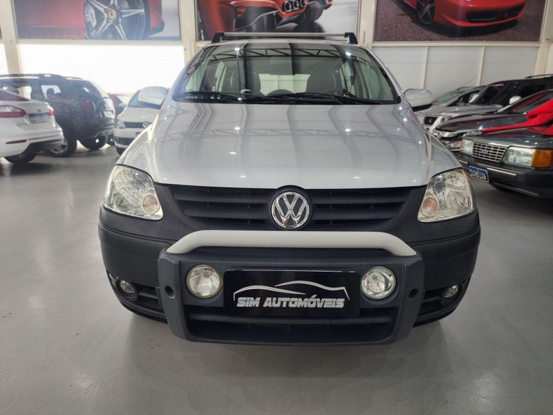 Volkswagen Crossfox 2005/2005 SIM AUTOMÓVEIS ROLANTE / Carros no Vale