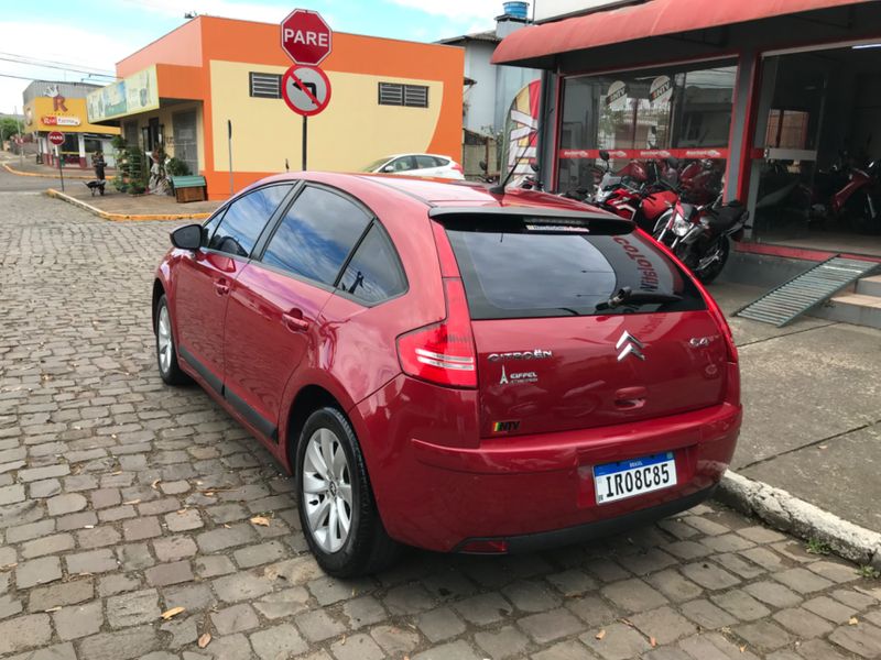 Citroen C4 Glx 2.0 16v 2010/2011 NECO TOLATI VEÍCULOS VENÂNCIO AIRES / Carros no Vale