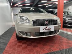 Fiat LINEA ABSOLUTE 1.9/1.8 Dualogic 2011/2012 CIRNE AUTOMÓVEIS SANTA MARIA / Carros no Vale