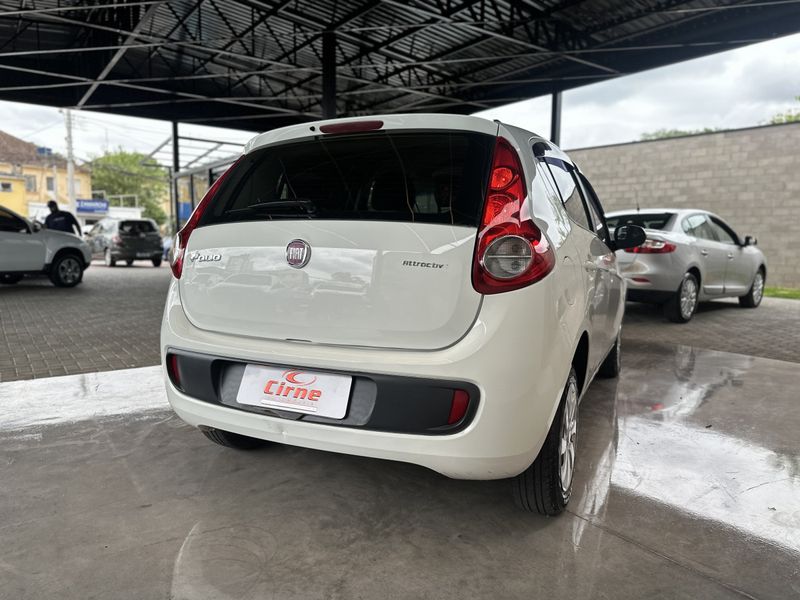 Fiat Palio ATTRACTIVE 1.0 EVO Fire 8v 2014/2015 CIRNE AUTOMÓVEIS SANTA MARIA / Carros no Vale