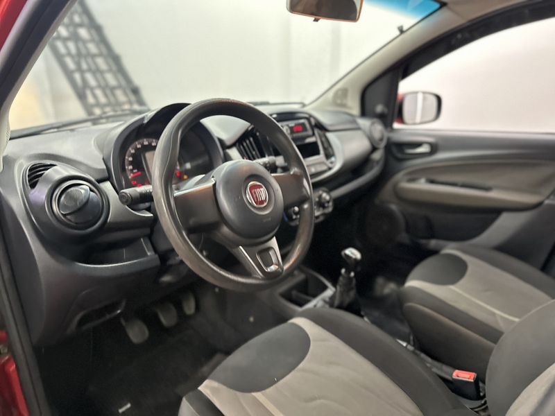 Fiat UNO WAY 1.0 6V 2017/2018 CIRNE AUTOMÓVEIS SANTA MARIA / Carros no Vale