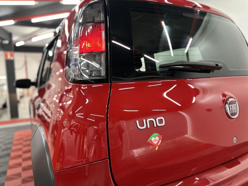 Fiat UNO WAY 1.0 6V 2017/2018 CIRNE AUTOMÓVEIS SANTA MARIA / Carros no Vale