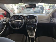 Ford Focus Sedan 2.0 16V/ 16V 2015/2016 CIRNE AUTOMÓVEIS SANTA MARIA / Carros no Vale