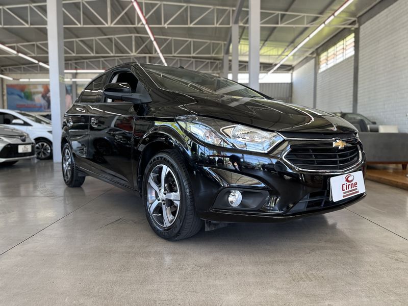 CHEVROLET ONIX HATCH LTZ 1.4 8V FlexPower Mec. 2018/2018 CIRNE AUTOMÓVEIS SANTA MARIA / Carros no Vale