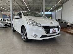 Peugeot 208 Griffe 1.6 16V 2013/2014 CIRNE AUTOMÓVEIS SANTA MARIA / Carros no Vale