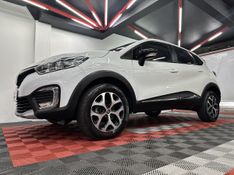 Renault CAPTUR Intense 1.6 16V 2017/2018 CIRNE AUTOMÓVEIS SANTA MARIA / Carros no Vale