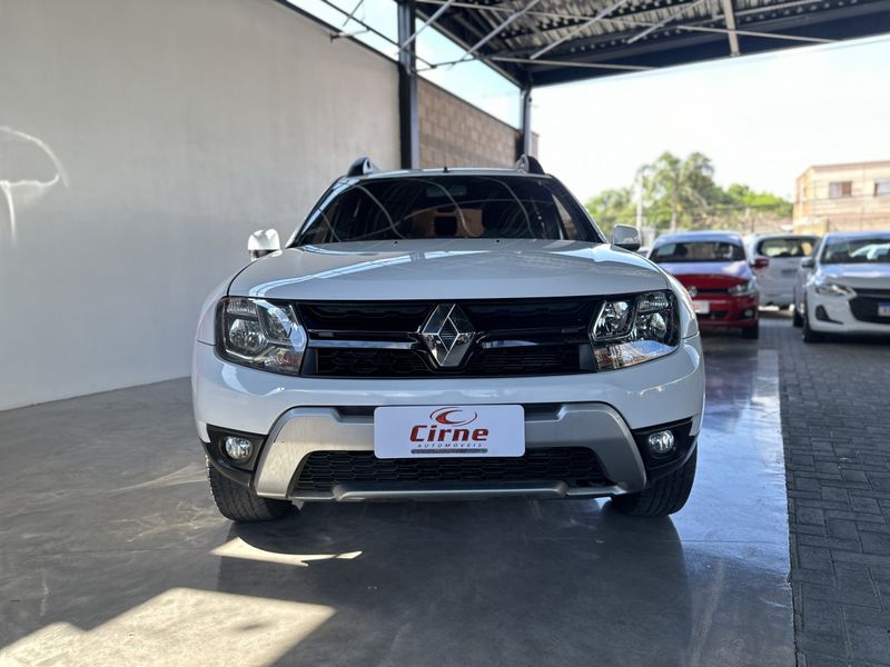 Renault DUSTER Dynamique 1.6 16V 2018/2018 CIRNE AUTOMÓVEIS SANTA MARIA / Carros no Vale