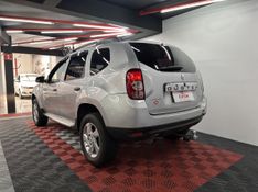 Renault DUSTER Expression 1.6 Hi 16V Mec. 2013/2013 CIRNE AUTOMÓVEIS SANTA MARIA / Carros no Vale