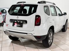 RENAULT DUSTER 1.6 DYNAMIQUE 4X2 16V 2017/2017 SUL SERRA MOTORS CAXIAS DO SUL / Carros no Vale