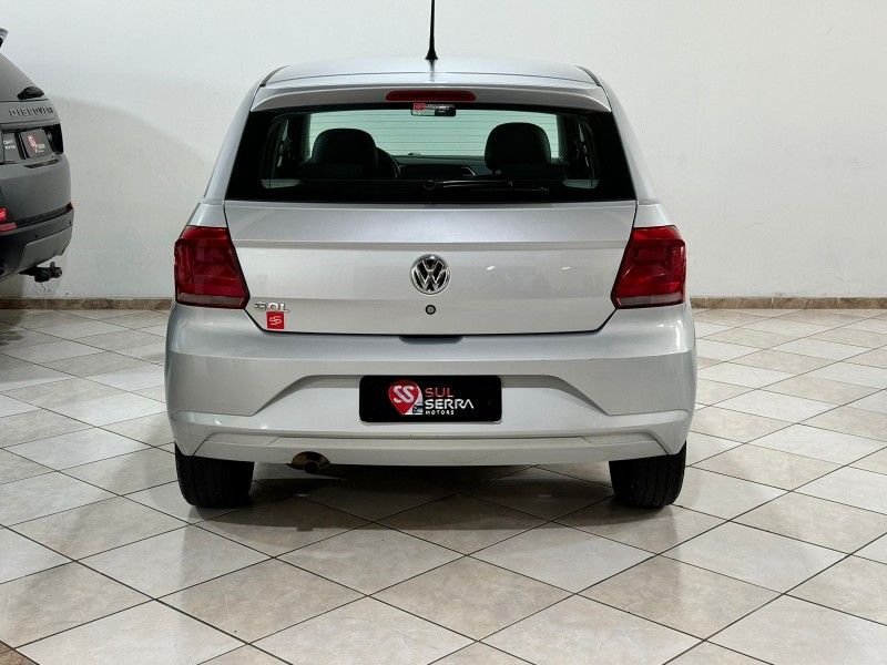 VOLKSWAGEN GOL 1.0 12V MPI TOTALFLEX 2022/2023 SUL SERRA MOTORS CAXIAS DO SUL / Carros no Vale