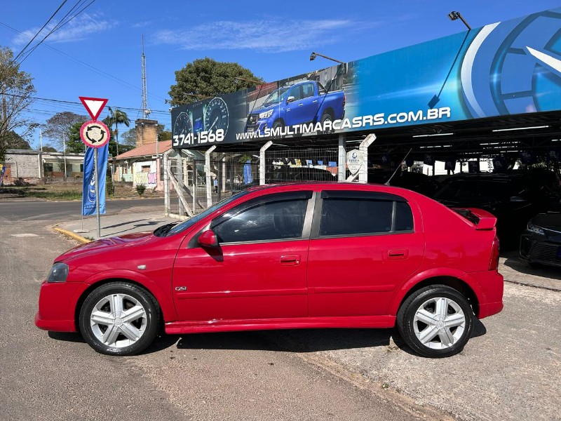 CHEVROLET ASTRA GSI 2.0 2005/2005 LS MULTIMARCAS VENÂNCIO AIRES / Carros no Vale