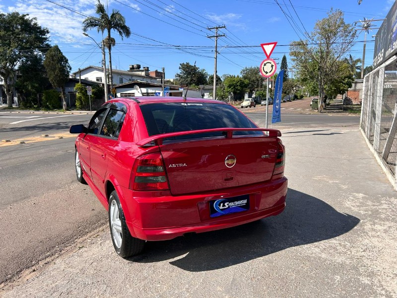 CHEVROLET ASTRA GSI 2.0 2005/2005 LS MULTIMARCAS VENÂNCIO AIRES / Carros no Vale