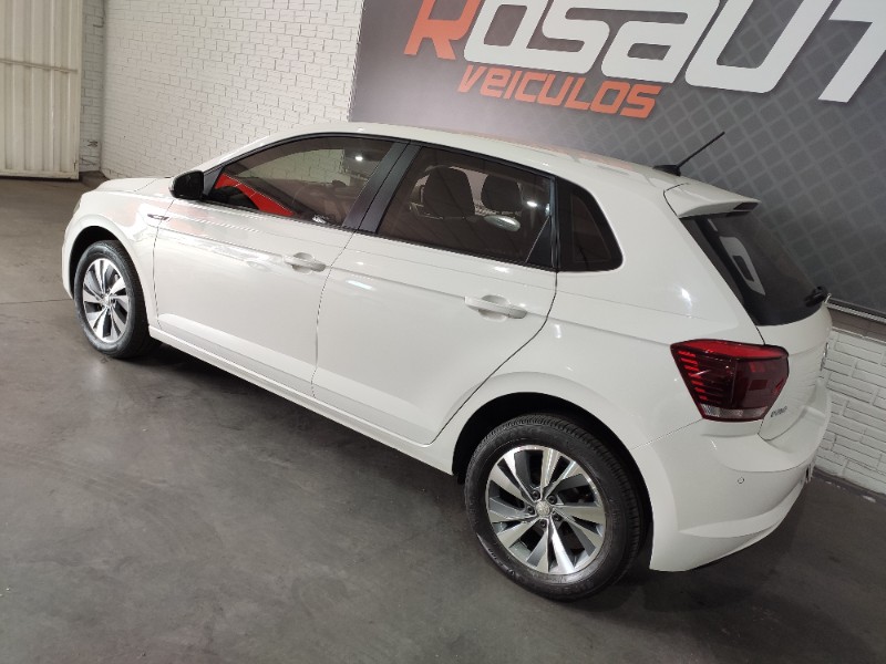 VOLKSWAGEN POLO HIGHLINE 1.0 200 TSI 2018/2018 ROSAUTO VEÍCULOS VENÂNCIO AIRES / Carros no Vale