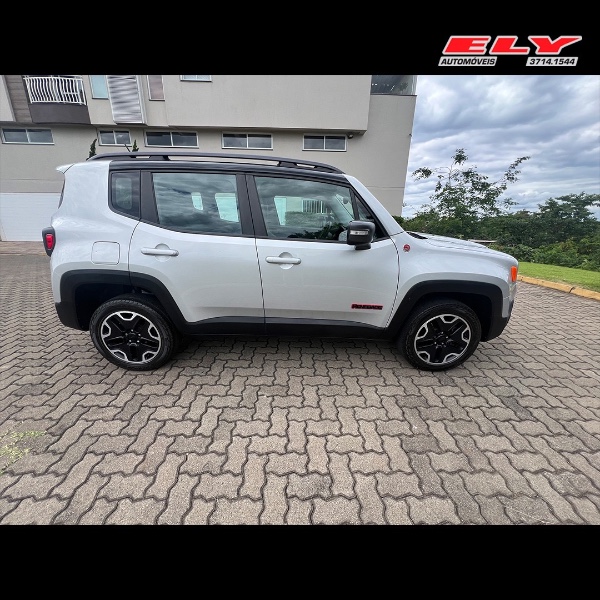 JEEP RENEGADE 2.0 16V TURBO DIESEL TRAILHAWK 4P 4X4 AUTOMÁTICO - 2016