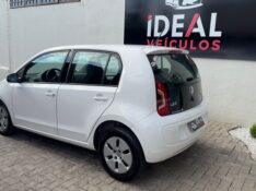 VOLKSWAGEN UP! TSI MOVE /2016 IDEAL VEÍCULOS LAJEADO / Carros no Vale