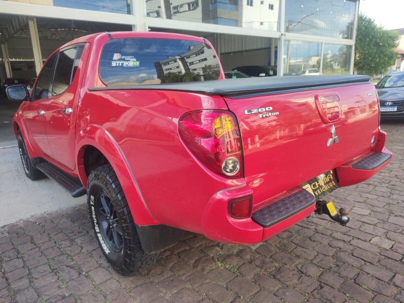 MITSUBISHI L-200 TRITON HPE 3.2 /2010 CHIMA VEÍCULOS VENÂNCIO AIRES / Carros no Vale