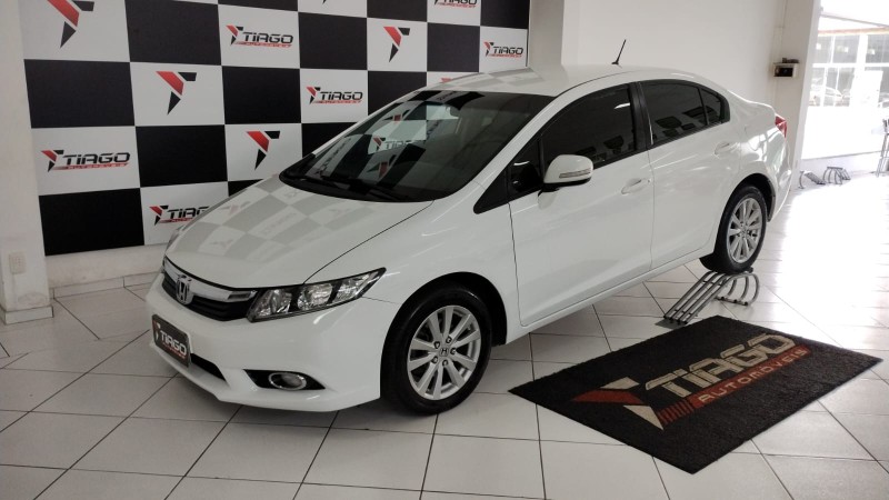 HONDA CIVIC 2.0 LXR 16V FLEX 4P AUTOMÁTICO 2014/2014 TIAGO AUTOMÓVEIS VENÂNCIO AIRES / Carros no Vale